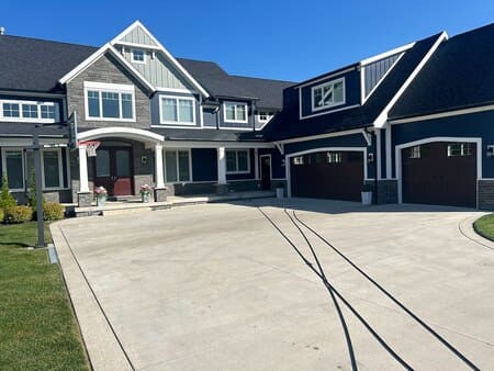 Why Regular House Washing Keeps Your Toledo Home Looking Fresh Year After Year